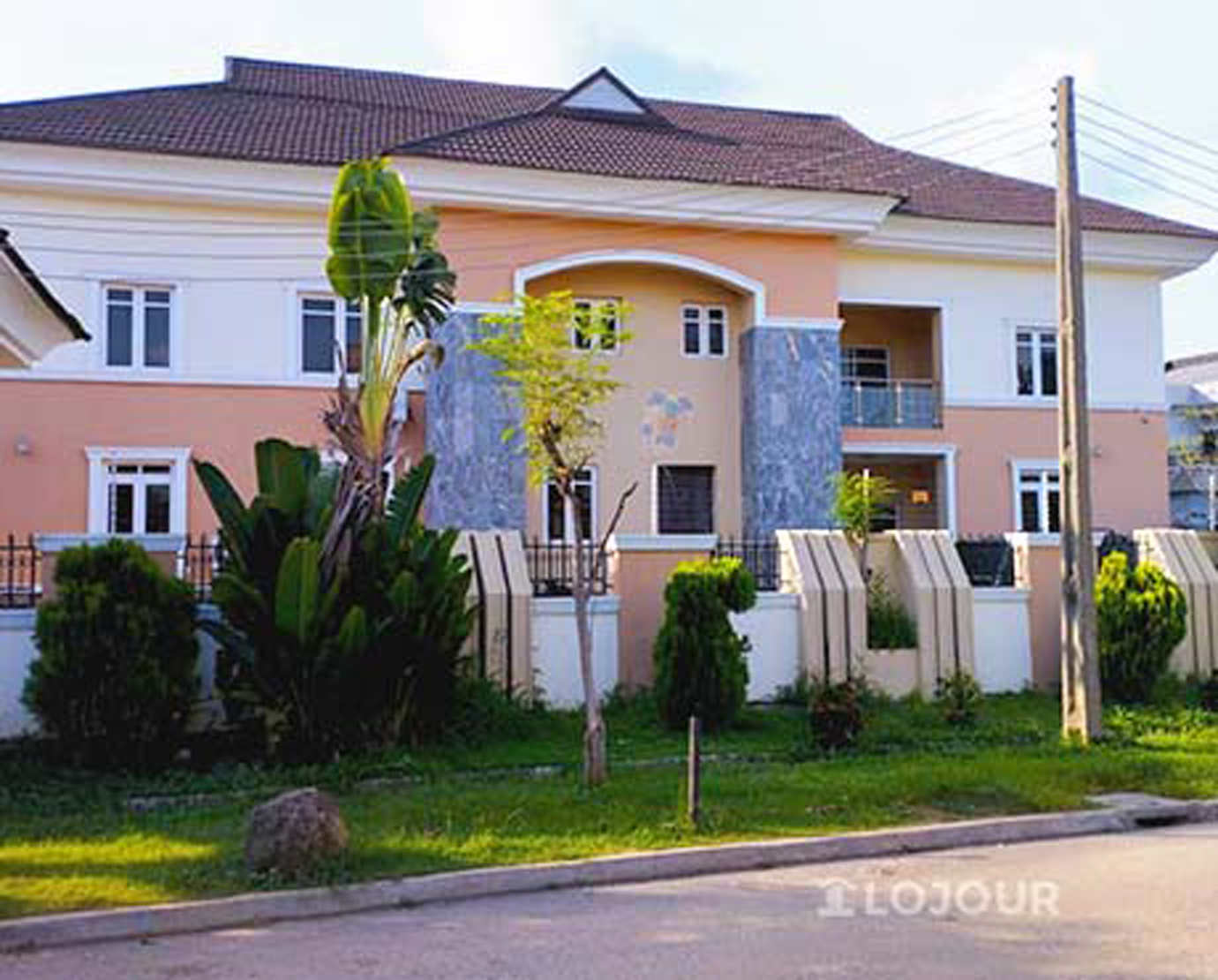 Fully Detached Duplex