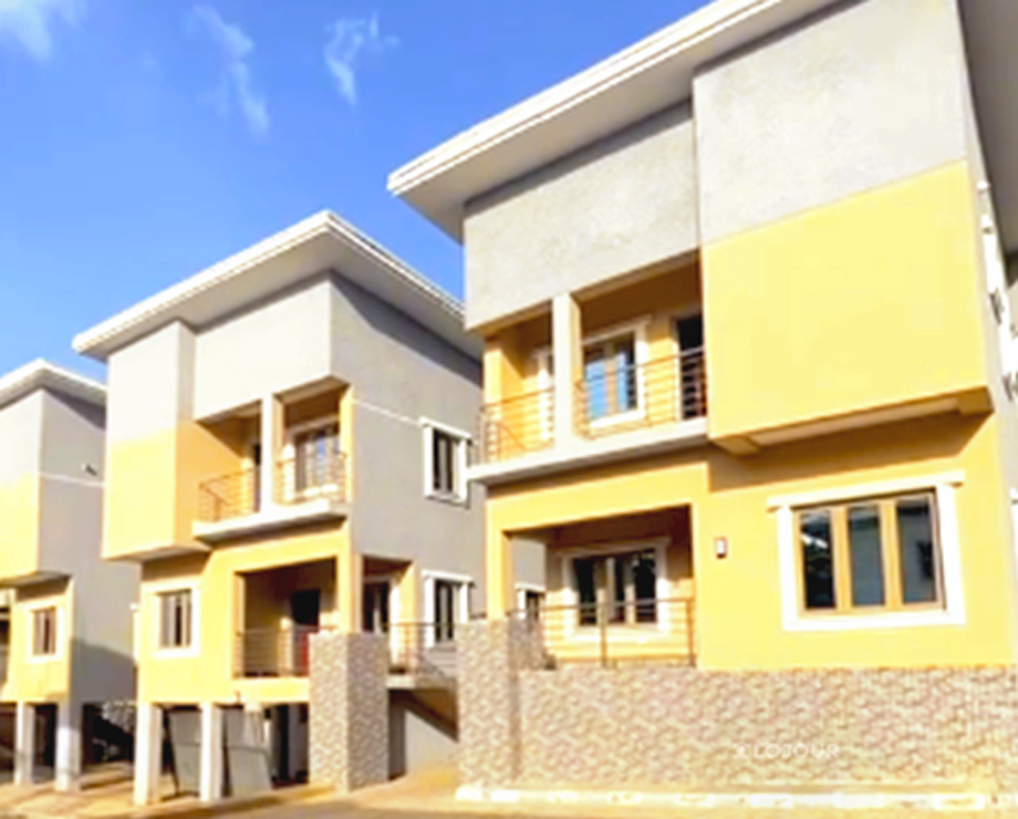 Semi Detached Duplex
